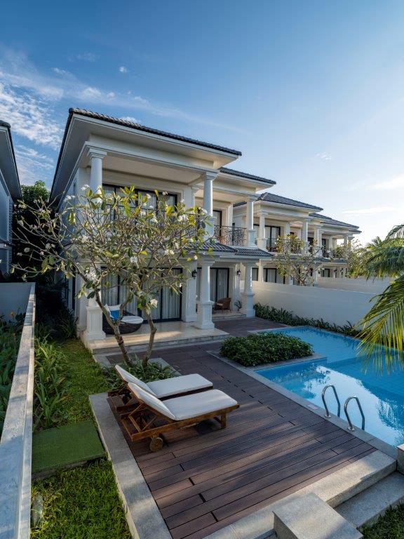 FOUR BEDROOM VILLA OCEAN VIEW